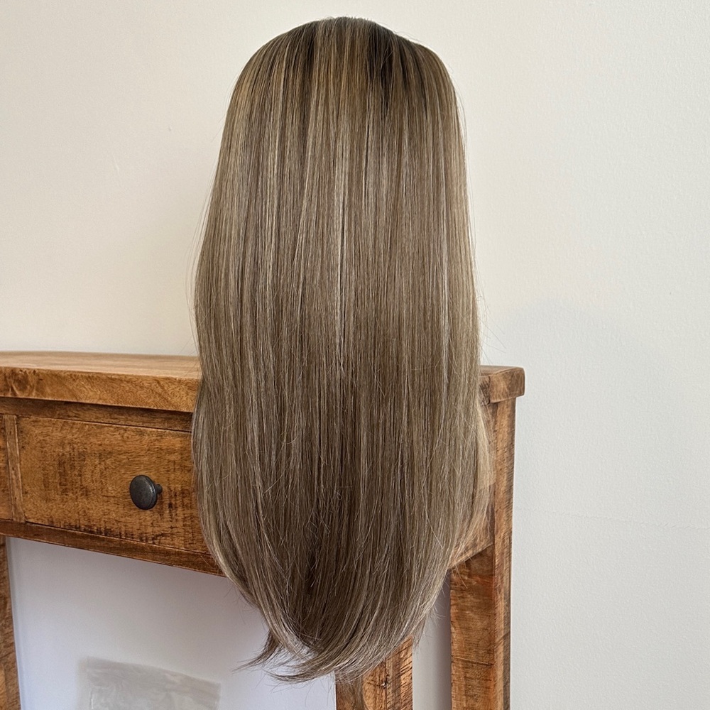 Chelsea Smith Crowns in Everleigh Brown/Ash Blonde Blend